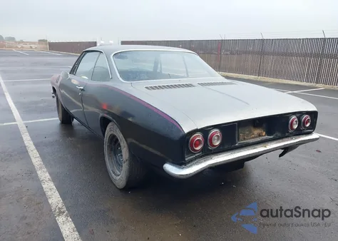 1965 Chevrolet Corvair z USA, uszkodzony, nr VIN 107375L115244